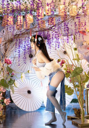 美女裸体a视频_超清完整版观看