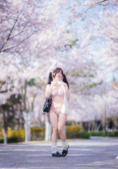 日日久久天天综合网_HD影视在线观看