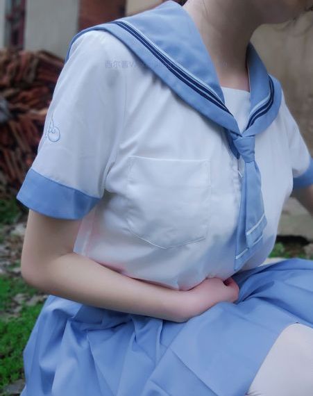 一开始是一个女的骑自行车_720在线观看完整版